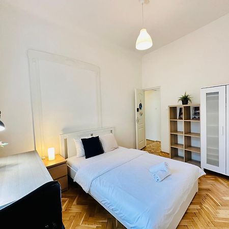 Rakoczi City Apartment Budapest Exteriör bild