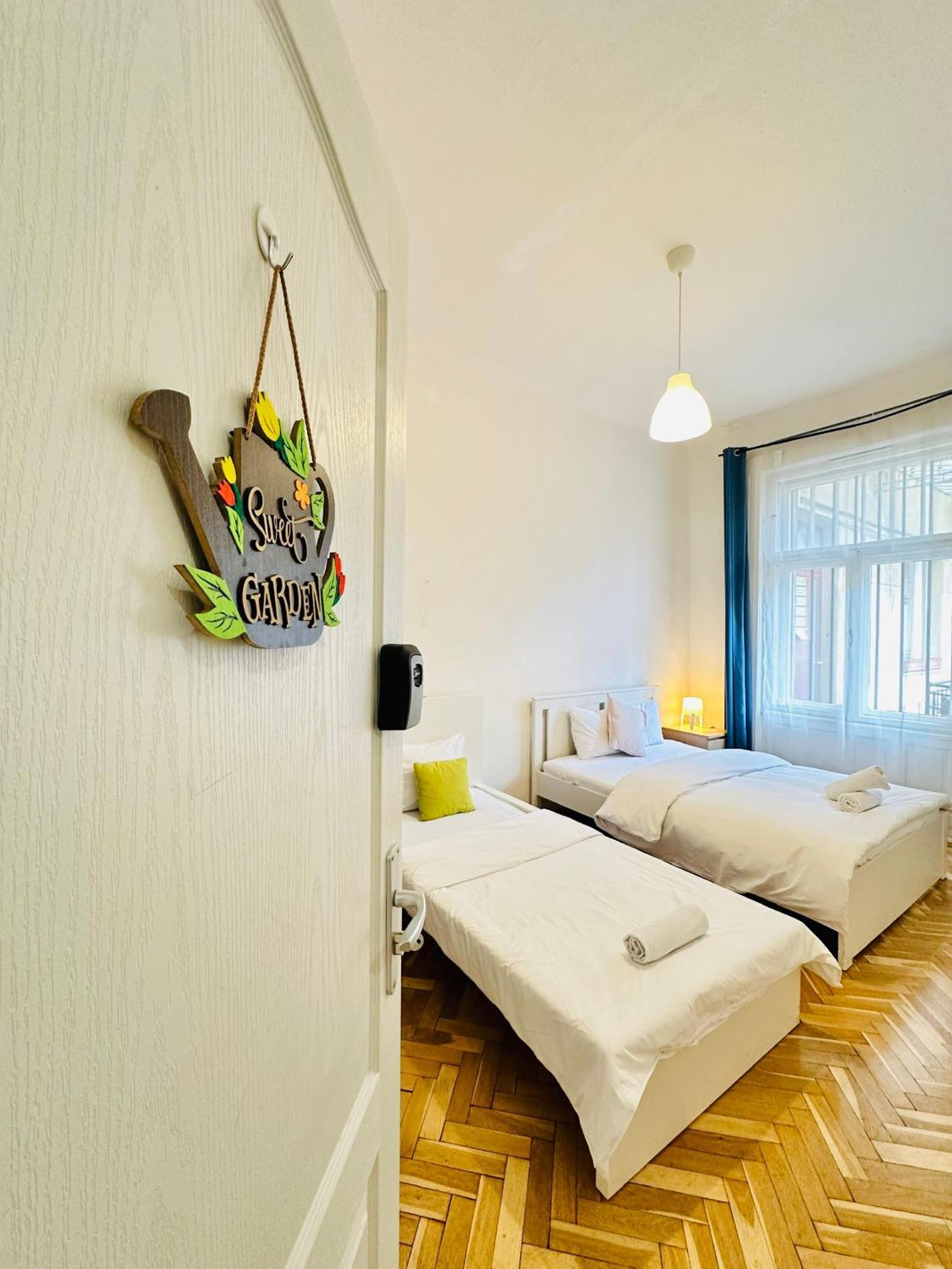 Rakoczi City Apartment Budapest Exteriör bild
